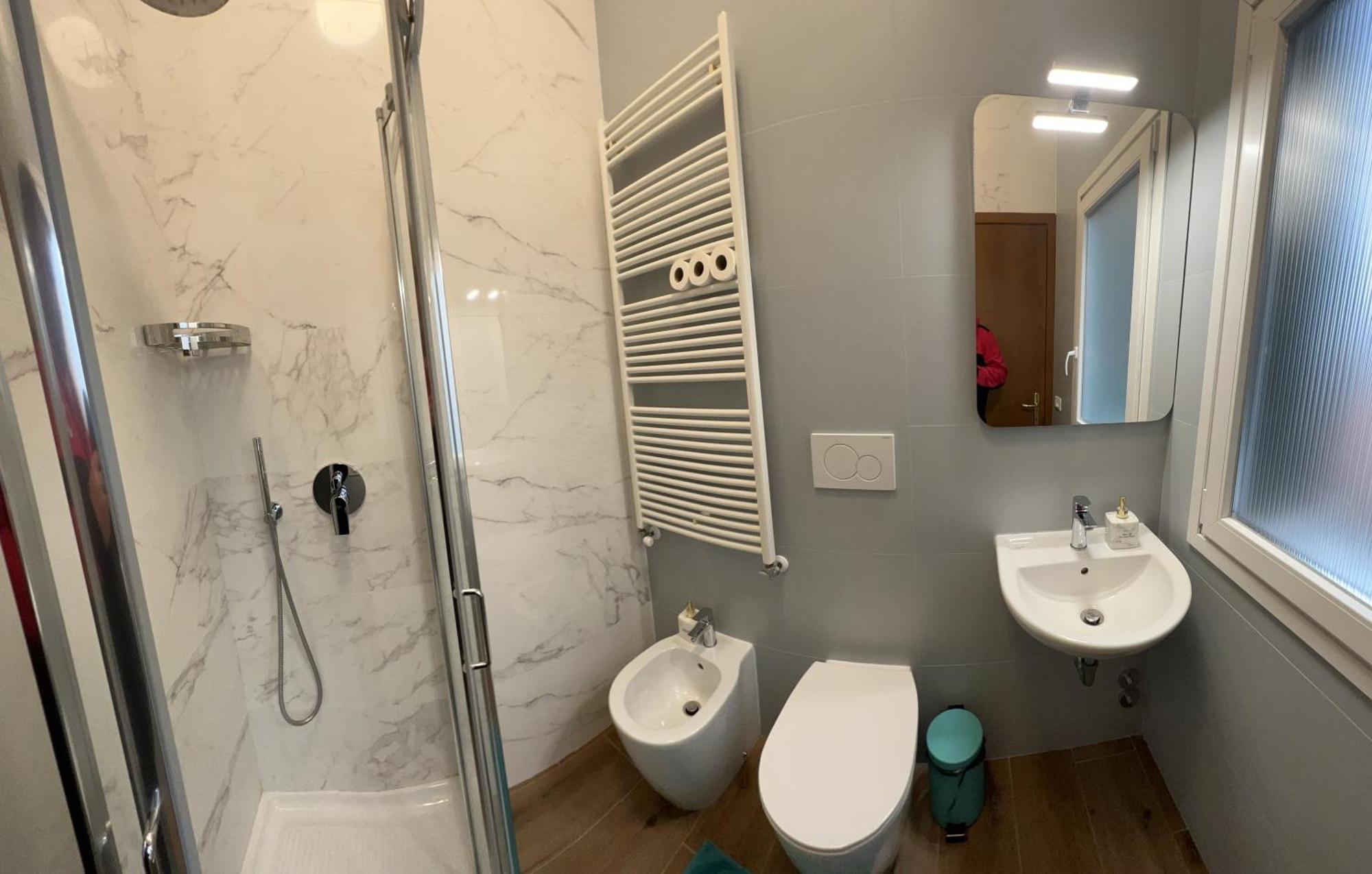 Tintoretto 1 Con Terrazza Sopra Il Tetto, 3 Bagni, 3 Grandi Da Letto, Super Nuovo Venise
