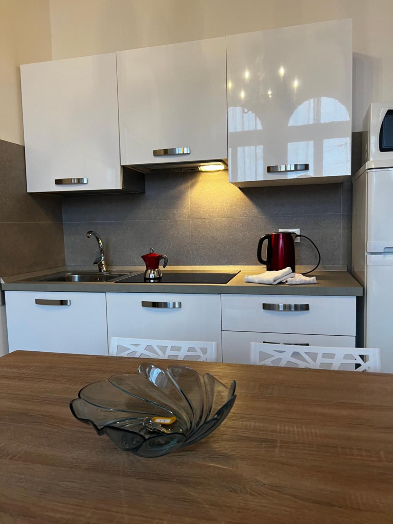 Appartement Tintoretto 1 Con Terrazza Sopra Il Tetto, 3 Bagni, 3 Grandi Da Letto, Super Nuovo *