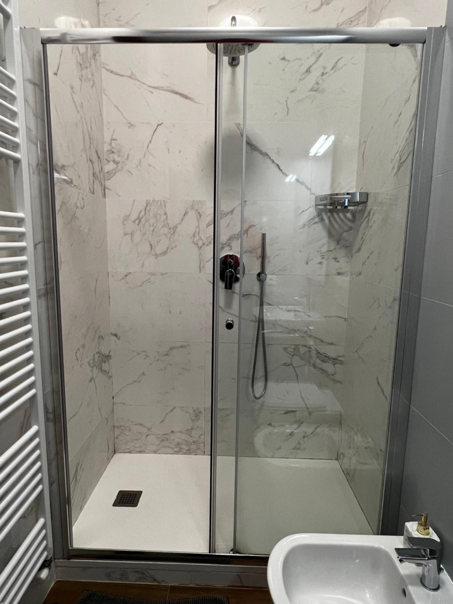 Appartement Tintoretto 1 Con Terrazza Sopra Il Tetto, 3 Bagni, 3 Grandi Da Letto, Super Nuovo