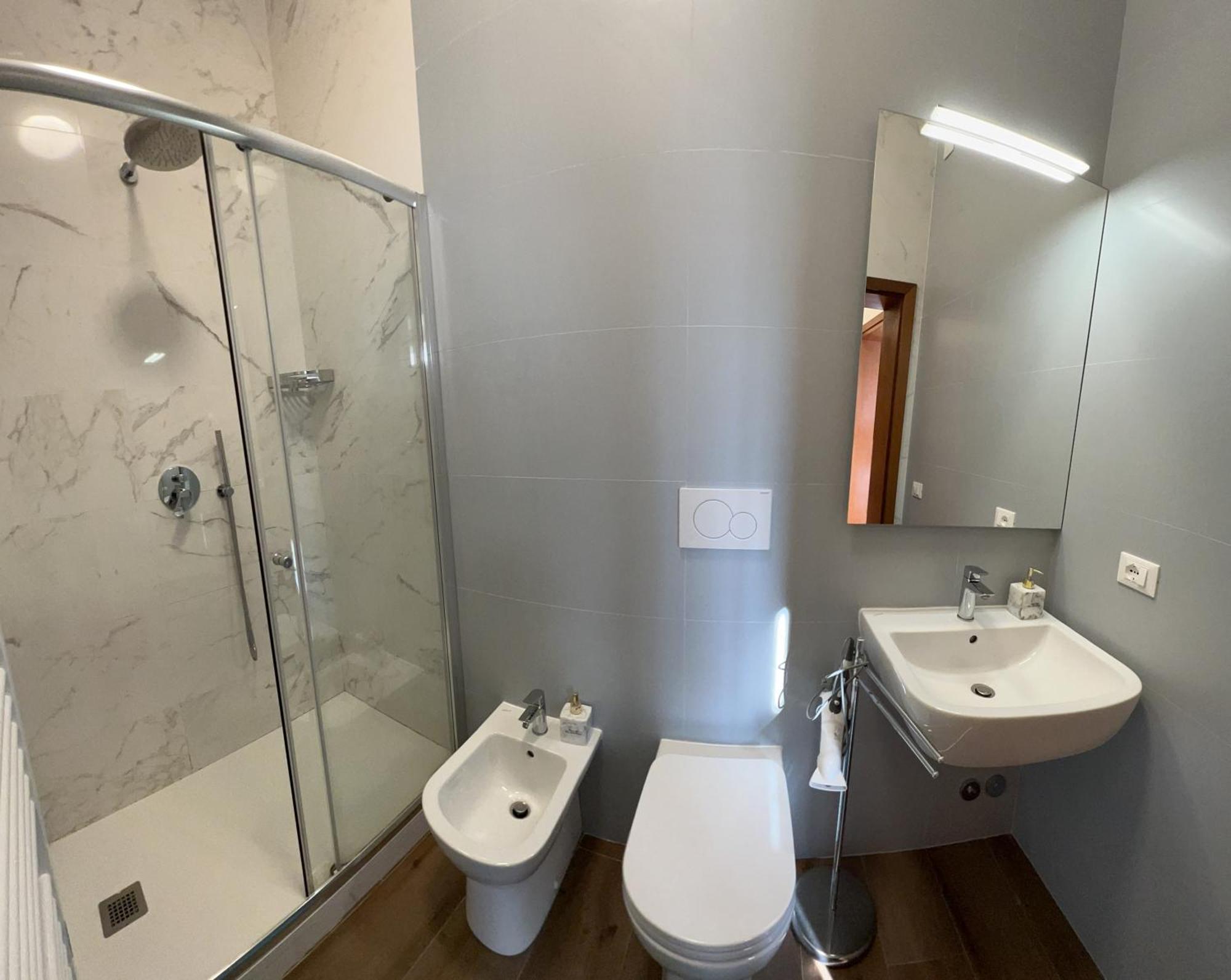 Appartement Tintoretto 1 Con Terrazza Sopra Il Tetto, 3 Bagni, 3 Grandi Da Letto, Super Nuovo *