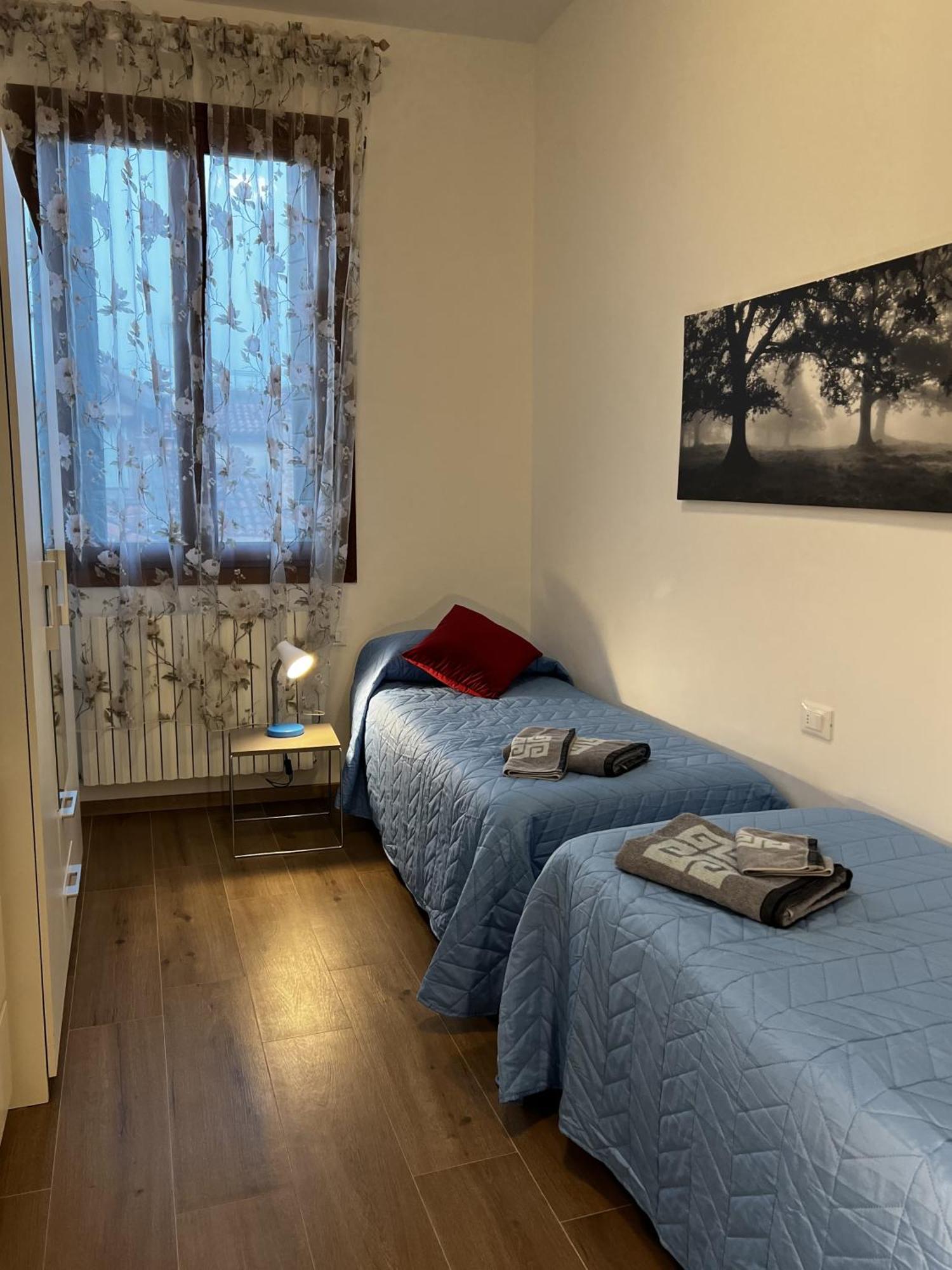 Tintoretto 1 Con Terrazza Sopra Il Tetto, 3 Bagni, 3 Grandi Da Letto, Super Nuovo Appartement *