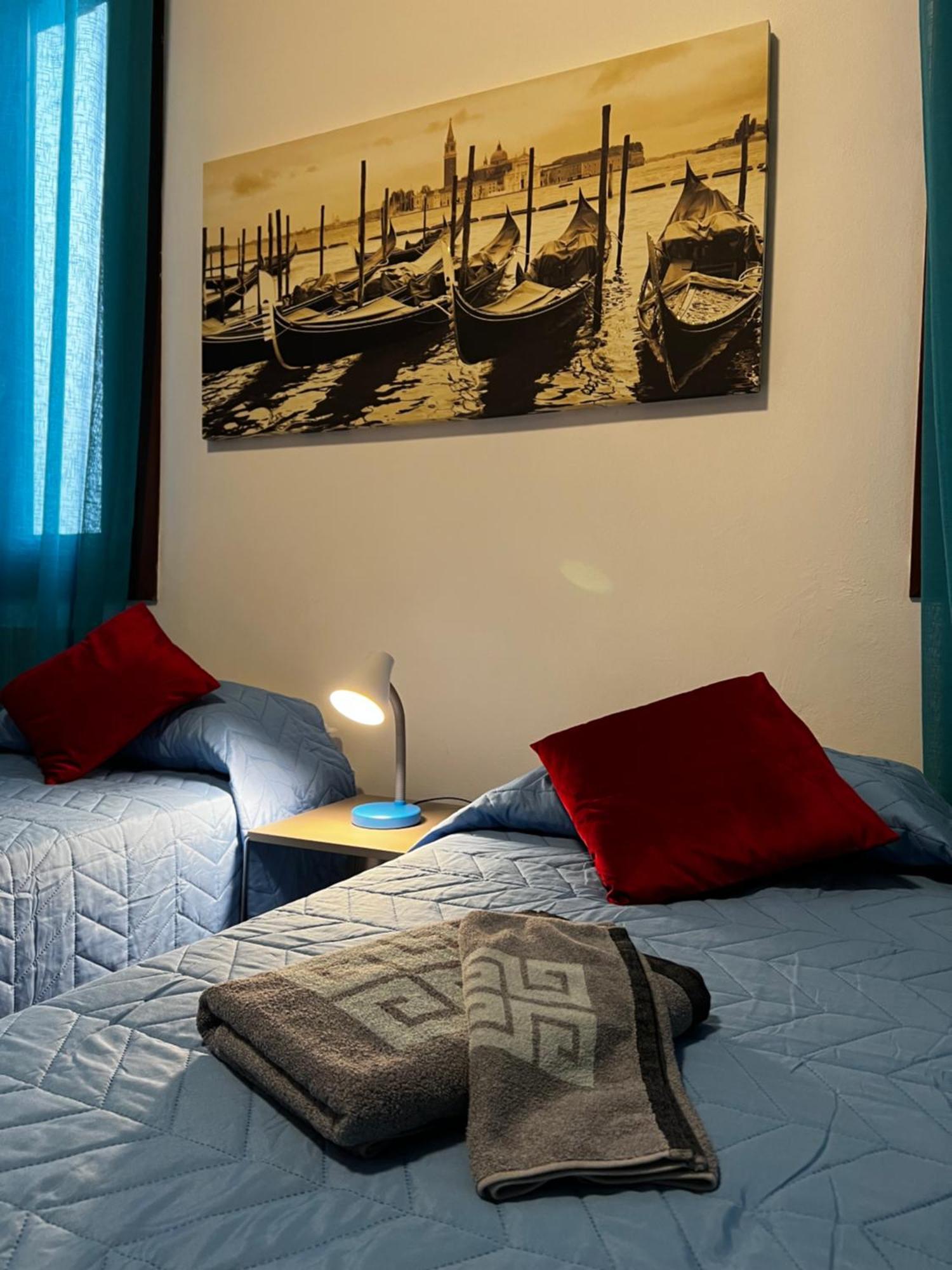 Tintoretto 1 Con Terrazza Sopra Il Tetto, 3 Bagni, 3 Grandi Da Letto, Super Nuovo Venise